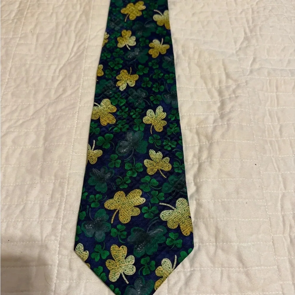 Hallmark Seasonal Concepts St. Patrick’s Day Tie